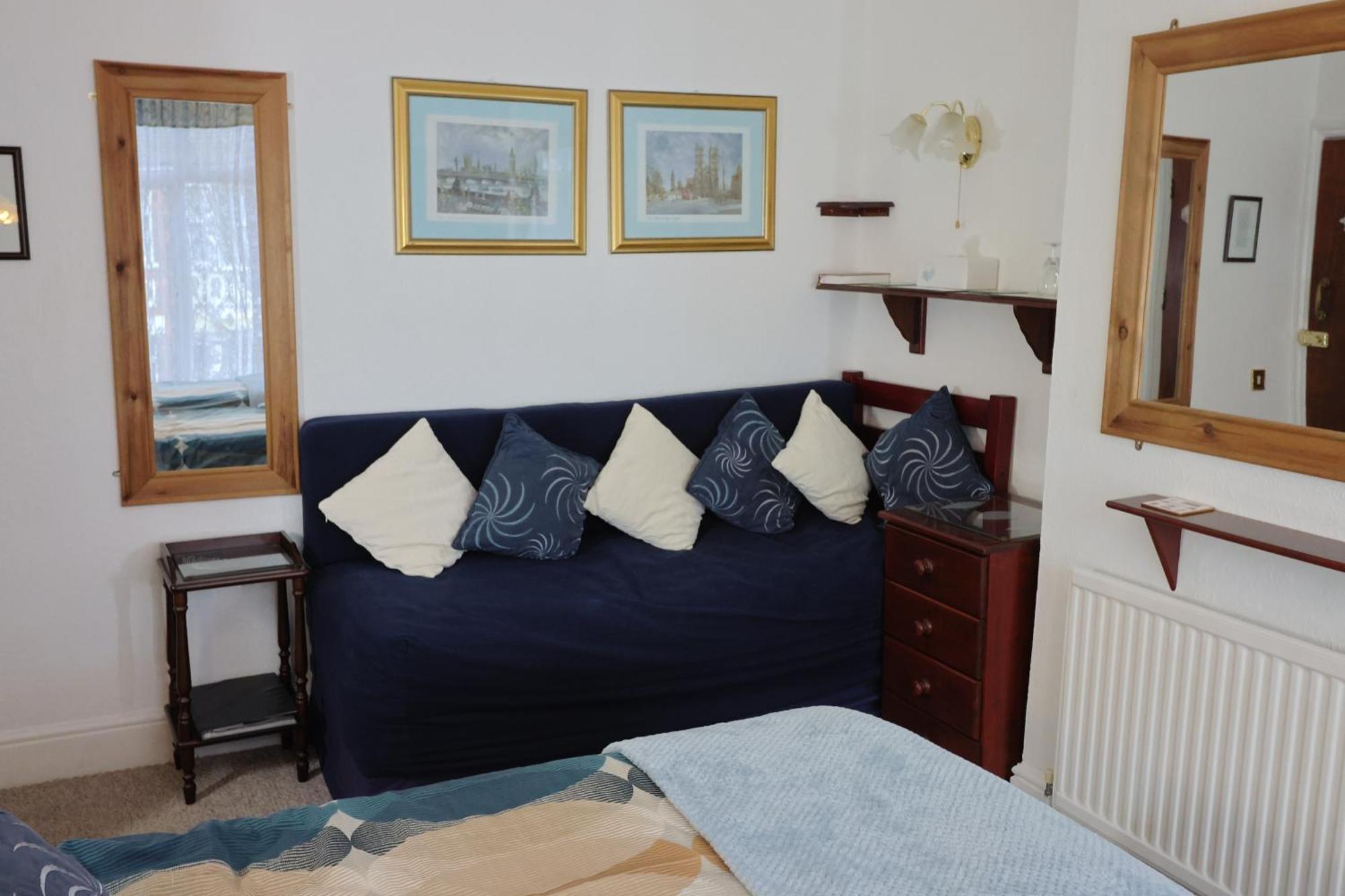 Rosamaly Guesthouse ハンスタントン エクステリア 写真